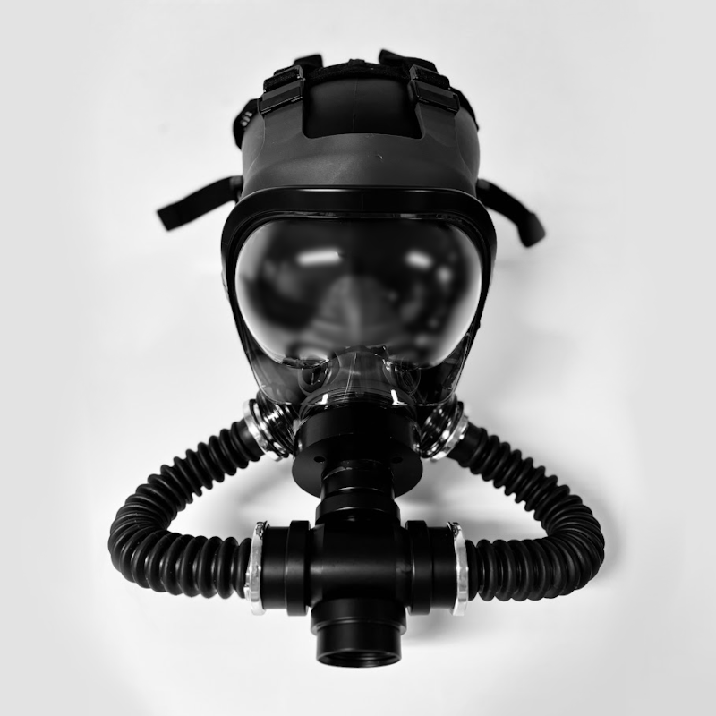 Gasmaster Rd40 Gas Mask Cross Adapter Med Slanger fra Made By Lei